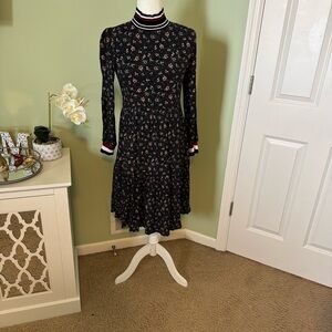 Chic Black Floral Long Sleeve Dress